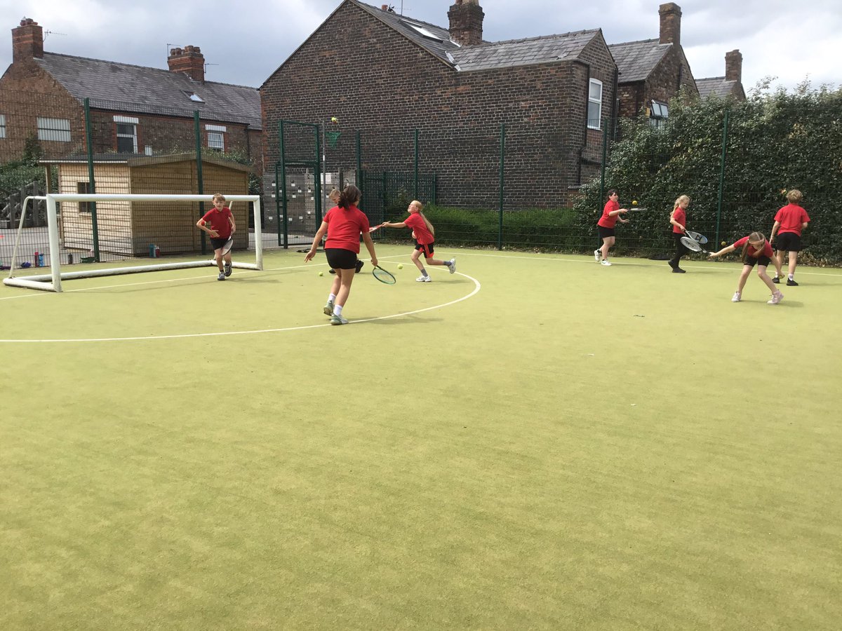 Year 6 SHPS tweet media