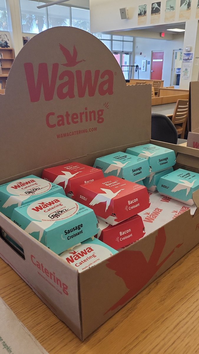 MsGallagherVCS's tweet image. Wawa breakfast sandwiches sponsored by @Classlink and @VolusiaLeads for #Leadership training this morning. #PlanPrioritizePractice