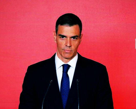 JaviSantamarta's tweet photo. Confirmado: nos gobierna un psicópata narcisista. No hay más y de este burro no me bajo.

Nos han gobernado ambiciosos, soberbios, inanes, iluminados…

Pero jamás un sujeto de esta calaña. https://t.co/4KdVz8bz5d