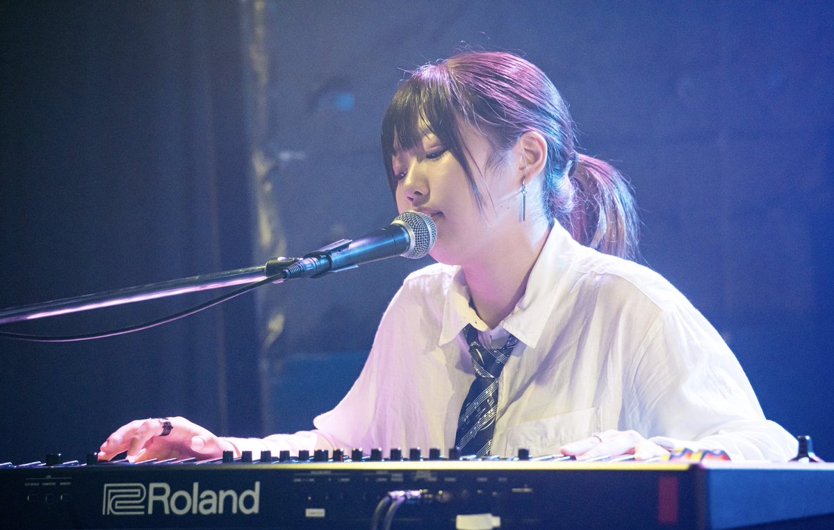 NATURAL_AWAKE's tweet photo. 2025.6.12 (Thu) 
@AZ_Flavor 主催企画「AZ FEST episode "C"」ありがとうございました！

急遽アコースティックアレンジでの出演になりました🙏

【SETLIST】Acoustic ver.
M1. SALAD DAYS
M2. 依依恋恋
M3. Maybe
M4. TRACK 1

📸 photo by @yuki_photo130 

#NATURALAWAKE #AZFEST #AZFlavor https://t.co/DdsOuc0iFc