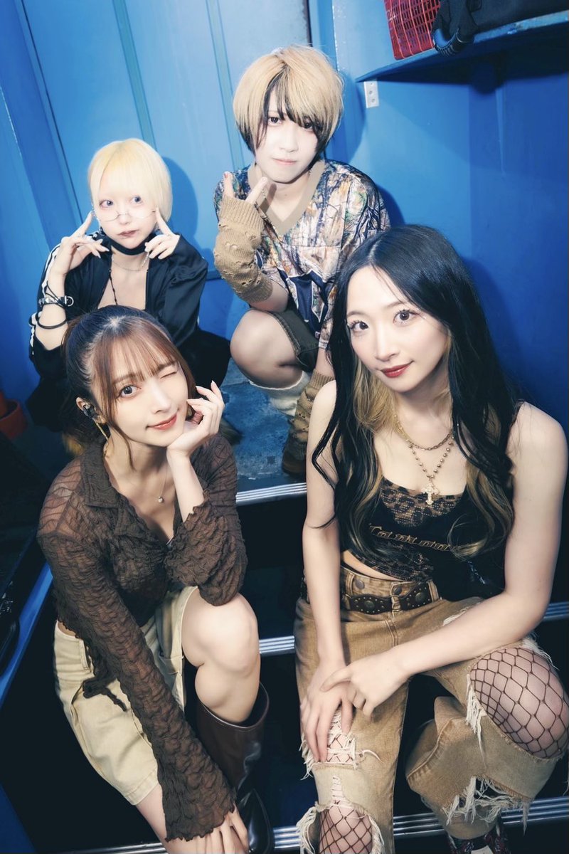 Thank you！

B.Ambi主催「G.Ambi-ビーアンビガールズVol.1」
at 両国SUNRIZE

－SET LIST－

SE
1.  NO NAME
2. LAST GAME
3. Cheeky Anthem
-MC-
4. DAYDREAM
5. EMPTY PRAYERS 
6. リグレットルール
7.  loose end

EN1. Out of Control

◾︎sGt. ドグマ夏子

#EMANON