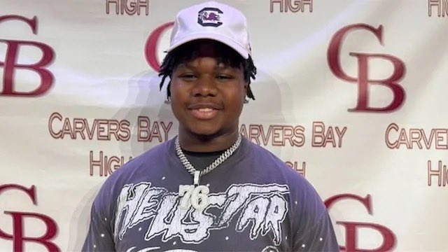 #Gamecocks OL commitment bumped to 4-stars by 247Sports (FREE)

📲 247sports.com/college/south-…