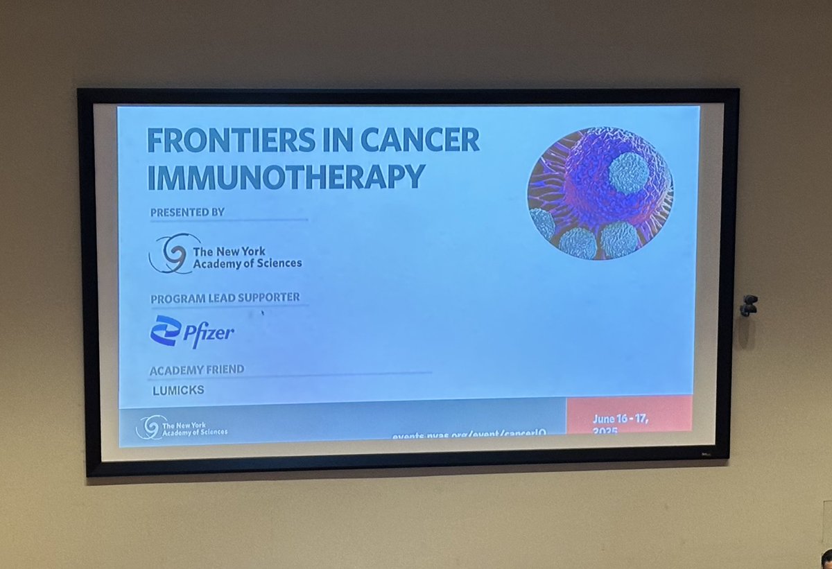SU2Cscience's tweet image. Toni Ribas from @UCLAHealth kicks off the @NYASciences #cancerimmunotherapy conference at @WeillCornell describing the basic rules for PD-1 response to immunotherapy.