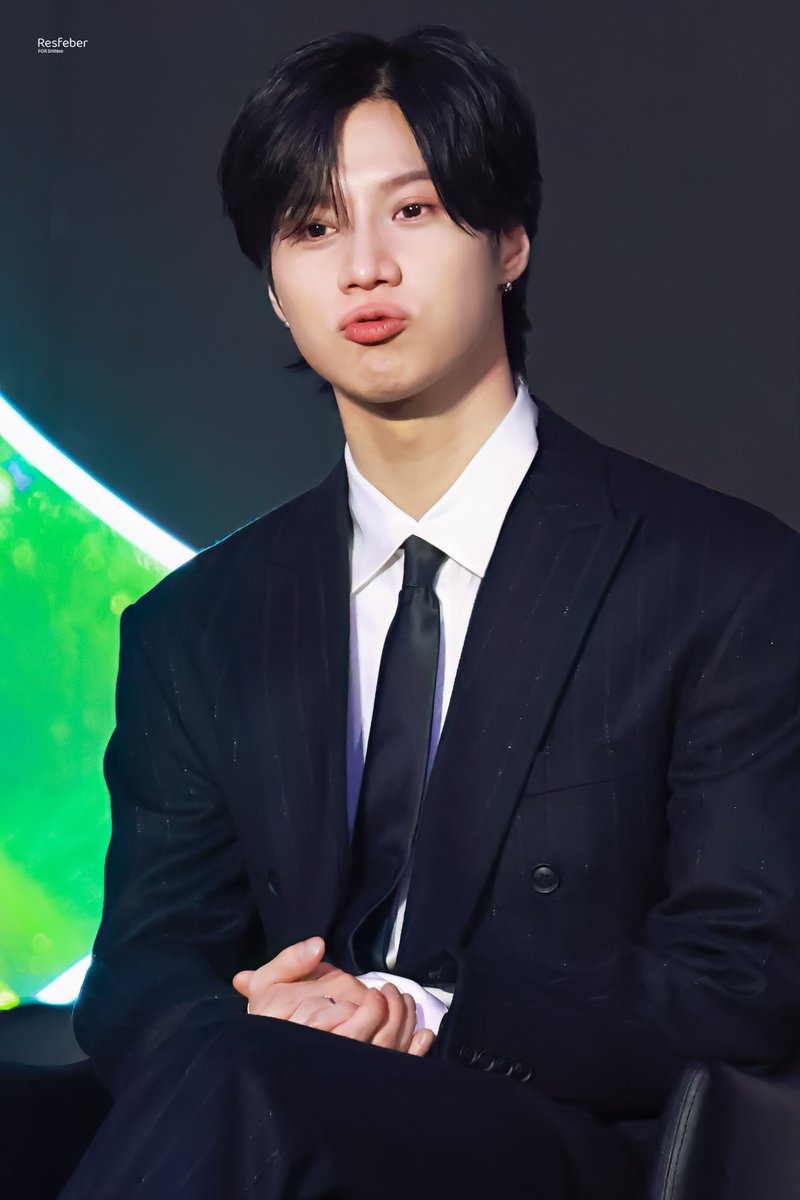 같 은 날 임 #HotFitChu
 HotFit🥵                                    Chu😚