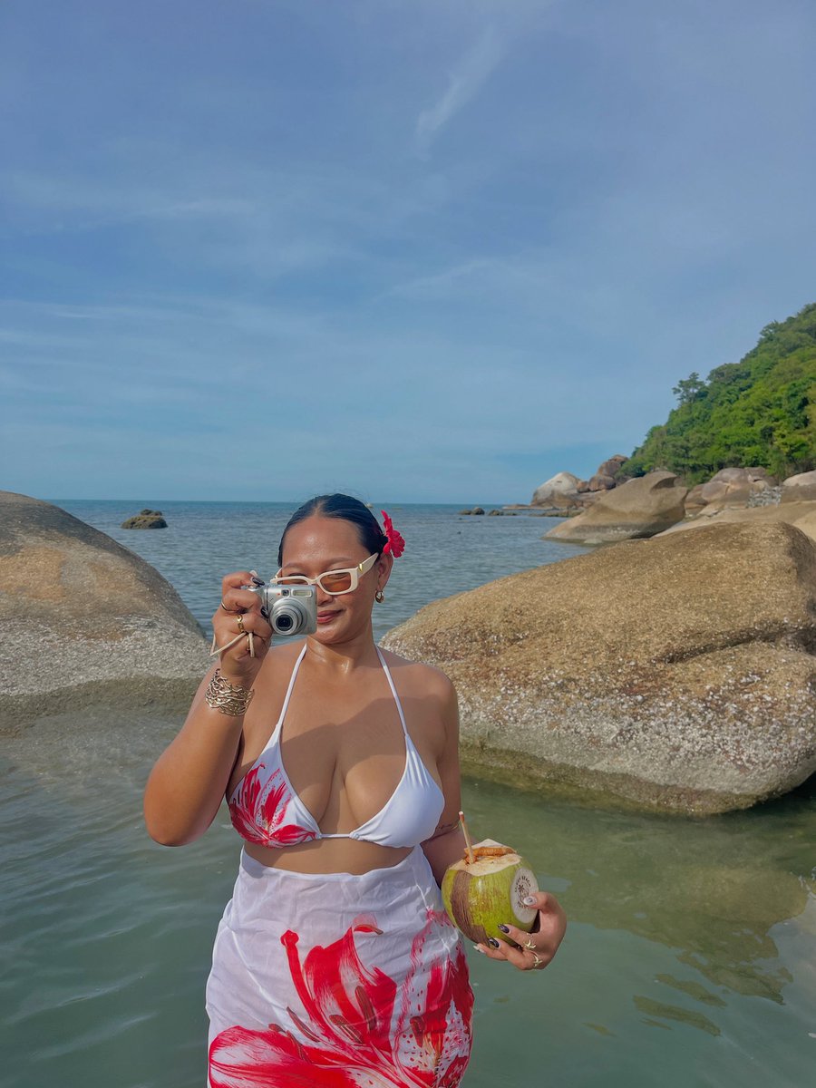 🌺🌊🥥 
#สาวอวบ #สมุย #chubbygirl #thaigirl #Samui