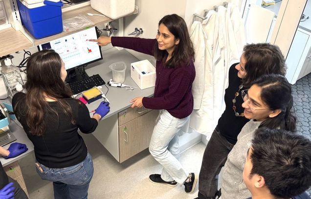 BUCollegeofENG's tweet image. With an award from the Hartwell Foundation, BU's Samagya Banskota and colleagues are working on a novel method of developing treatments for “rare” genetic diseases that, taken together, affect millions of people.
spr.ly/60134PtAB