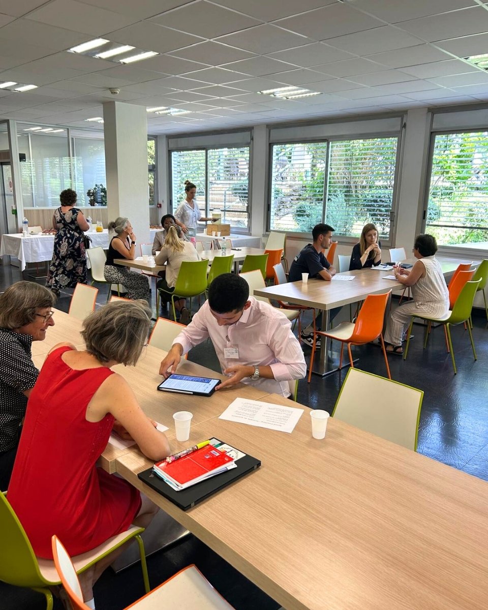 Bayer France tweet media