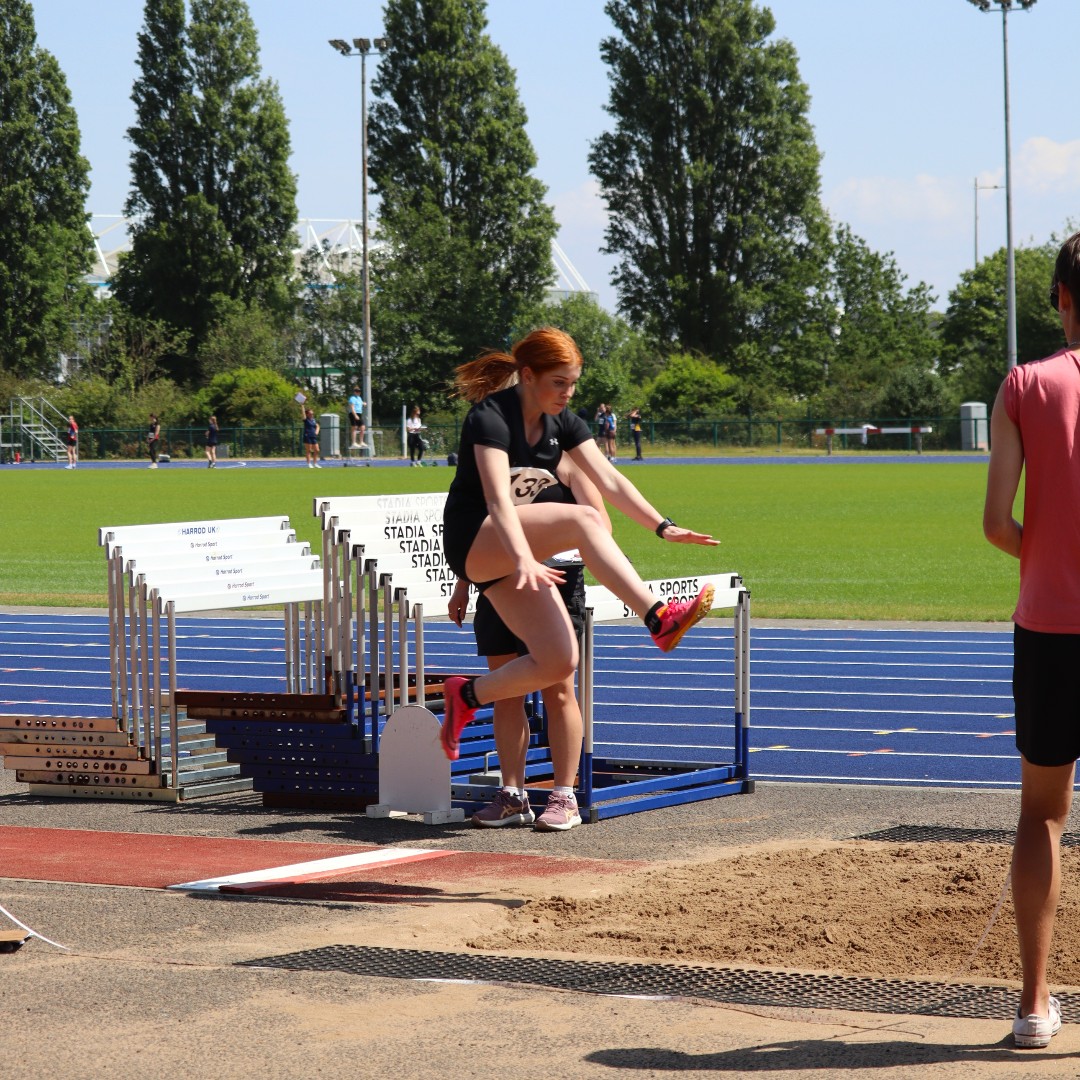 Cardiff City House of Sport (@houseofsportcdf) on Twitter photo To continue the Athletics season we welcomed schools from Cardiff and the Vale of Glamorgan for their U15 girls Athletics Competition. Take a look through some action shots from this incredible day 🏃♂️ To continue the Athletics season we welcomed schools from Cardiff and the Vale of Glamorgan for their U15 girls Athletics Competition. Take a look through some action shots from this incredible day 🏃♂️