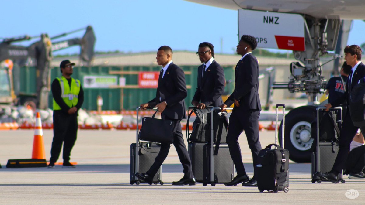 Palm Beach International Airport (@flypbi) on Twitter photo Real Madrid touches down at PBI! ⚽✈️
We welcomed the iconic team as they arrived in style at PBI.
#HalaMadrid #FlyPBI #RealMadrid <a href="/realmadrid/">Real Madrid C.F.</a> Real Madrid touches down at PBI! ⚽✈️
We welcomed the iconic team as they arrived in style at PBI.
#HalaMadrid #FlyPBI #RealMadrid <a href="/realmadrid/">Real Madrid C.F.</a>