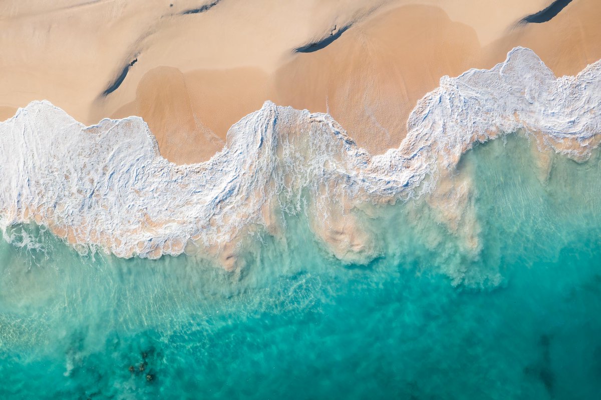 The azure waters of Eleuthera speak for themselves—crystal-clear, endlessly blue.
At Jack’s Bay, you’ll find over 1,200 privately-owned acres and nearly 4 miles of pristine beachfront. Privacy. Beauty. Unmatched island living.  jacksbayclub.com/explore