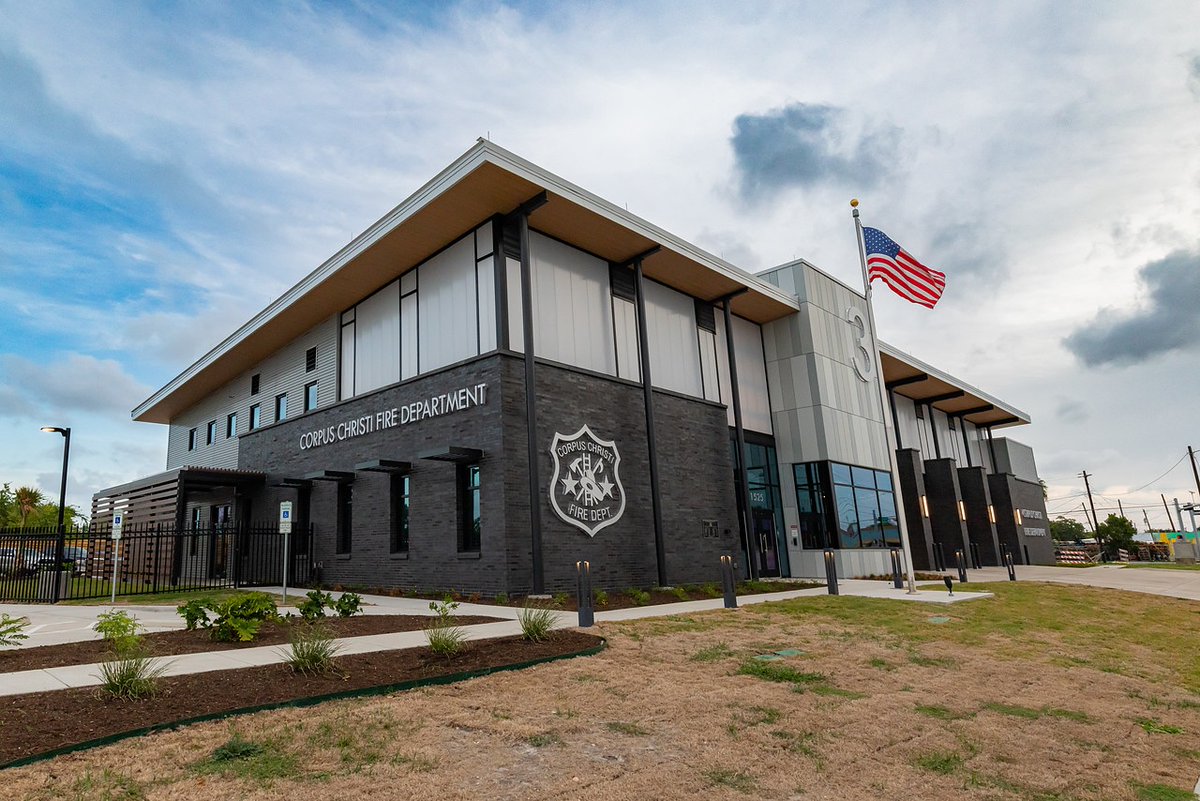 ✨Photo of the Week✨
The Corpus Christi Fire Department’s newest fire station #3 located at 1525 Morgan Avenue. 

#ExploreCCTX #CCFD #PhotoOfTheWeek #CorpusChristiFireDepartment