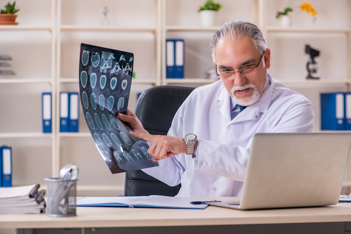 Although virtual care is offered as an option for medical issues, many employees are hesitant to use it. Can behavioral science help HR leaders nudge workers to this option? ow.ly/YQvw50W7JiZ  #VirtualCare #BehavioralScience #HealthAndWellness #EmployeeEngagement