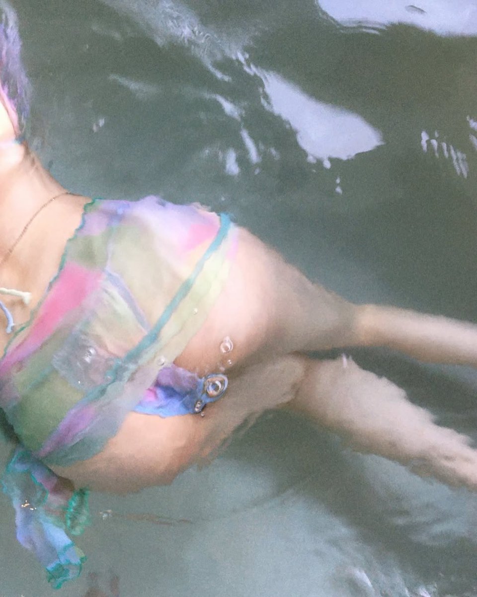 sexvyp's tweet photo. ᅠ
slide it in and relish every second.
ᅠ https://t.co/RPKO66s4mL