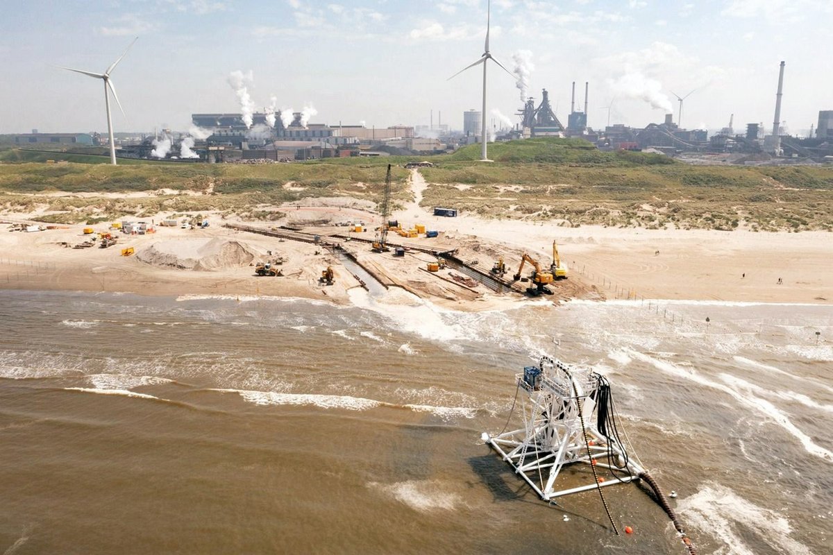 Tijdens de Liberale Open Dag op zaterdag gingen VVD'ers in gesprek over de Nederlandse CO₂-heffing. Op onze website lichten wij toe waarom de heffing nu afschaffen onverstandig zou zijn: liberaal-groen.nl/nieuws/co2-hef…