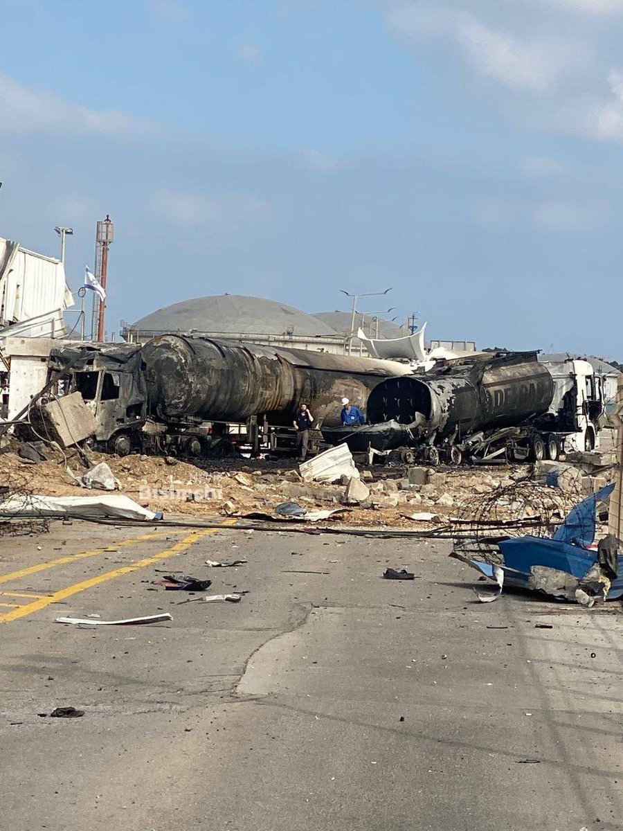 ❌🇮🇷🇮🇱 SIGNIFICANTLY DAMAGE at ISRAELI Powerplant in Haifa after last nights strikes.