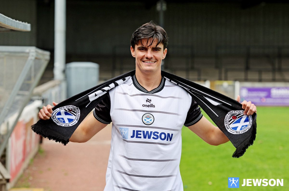 AyrUnitedFC's tweet image. Giving the fans what they Want... ✍🏻

The Club are delighted to announce the signing of defender, Shaun Want, subject to international clearance.

The 28-year old joins on a 2-year deal following his departure from Larne.

Welcome to the Honest Men, Shaun!

#WeAreUnited