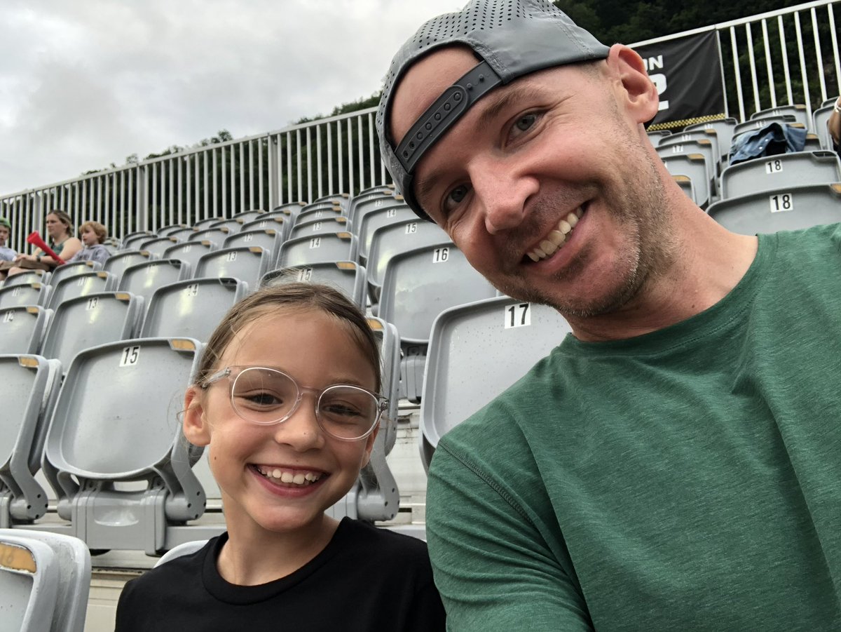 Fran Urmann tweet media