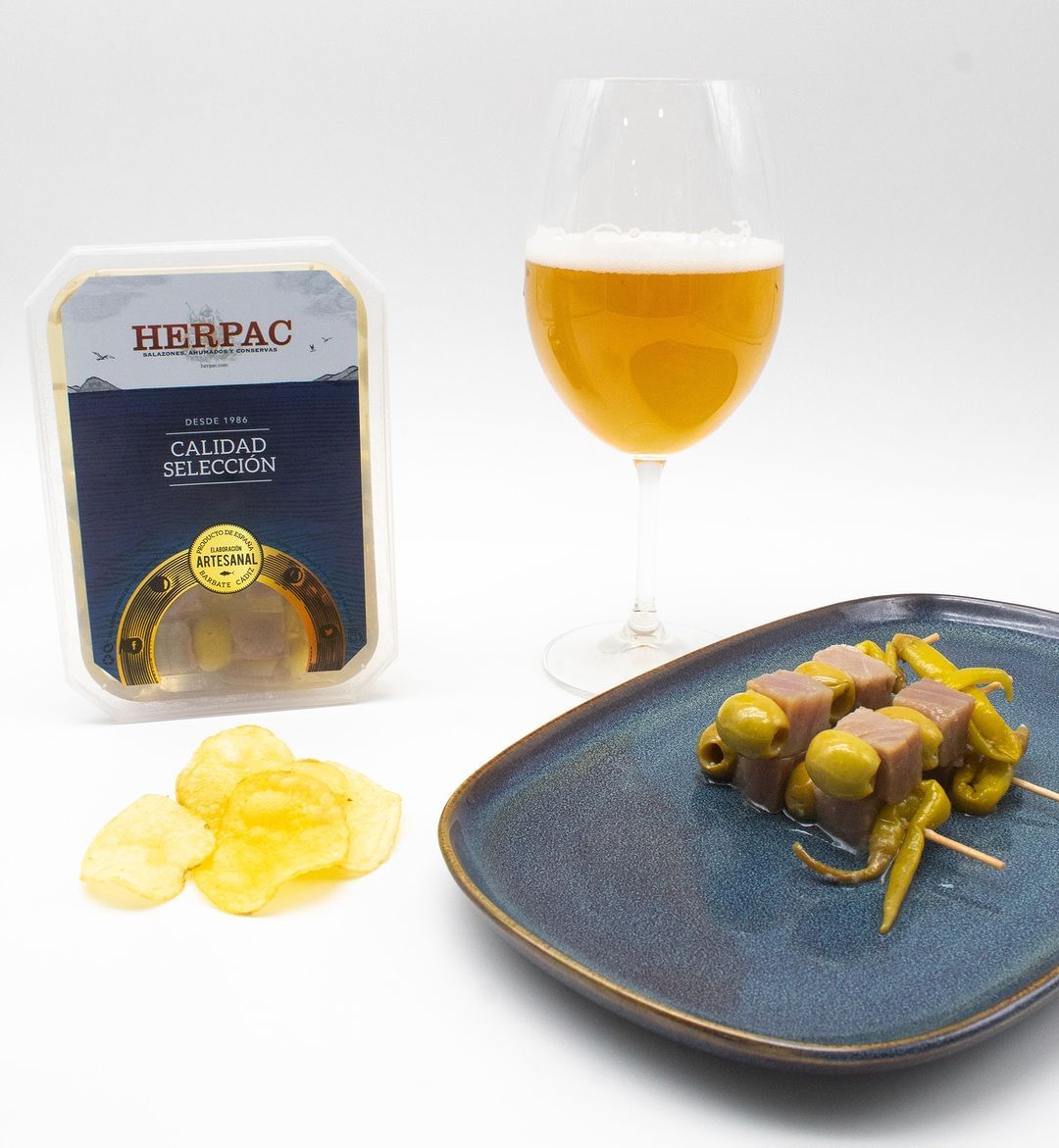 ¿Se os ocurre mejor forma de celebrar el #DíaMundialDeLaTapa? 😋
⠀⠀⠀⠀⠀⠀⠀
Contadnos cuál es vuestro producto #Herpac perfecto para un tapeo. ¡Os leemos! 👇🏻
⠀⠀⠀⠀⠀⠀⠀