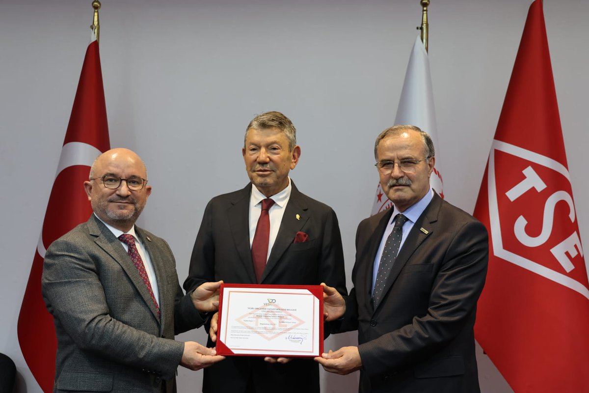 Memiş KÜTÜKCÜ (@memiskutukcu) on Twitter photo TSE Başkanımız <a href="/m_samisahin/">Mahmut Sami Şahin</a> ile birlikte Denizli OSB’mize Yeşil OSB Sertifikasını takdim ettik.
<a href="/DenizliOsb/">Denizli OSB</a> Başkanımız Derya Baltalı ve ekibini kutluyorum.
Böylece Türkiye’de Yeşil OSB Sertifikası olan OSB sayımız 18’e yükseldi.
İnşallah Yeşil OSB’lerimizin sayısı hızla TSE Başkanımız <a href="/m_samisahin/">Mahmut Sami Şahin</a> ile birlikte Denizli OSB’mize Yeşil OSB Sertifikasını takdim ettik.
<a href="/DenizliOsb/">Denizli OSB</a> Başkanımız Derya Baltalı ve ekibini kutluyorum.
Böylece Türkiye’de Yeşil OSB Sertifikası olan OSB sayımız 18’e yükseldi.
İnşallah Yeşil OSB’lerimizin sayısı hızla