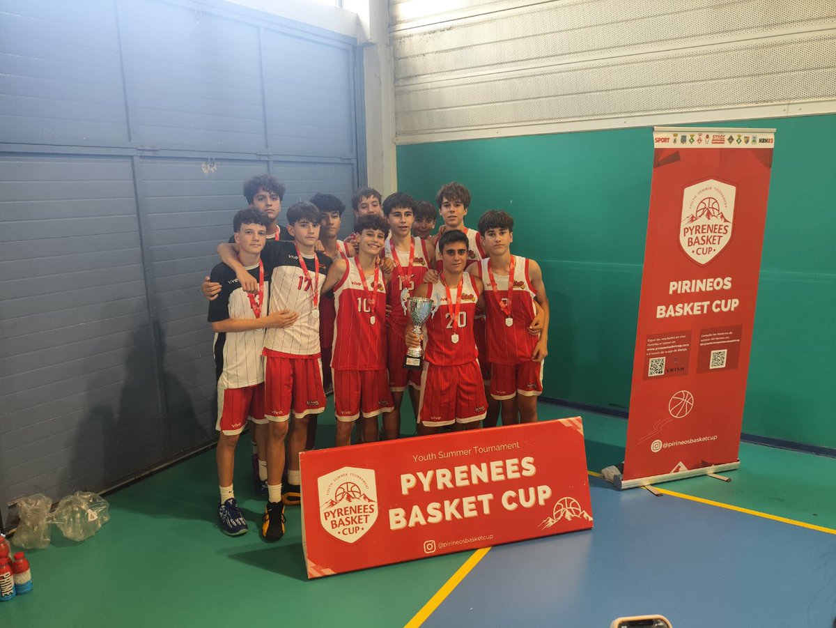 basquetsalle's tweet photo. 💪Gran competició de l'Infantil A al Pyrenees Basketball Cup 2025 amb una 3a posició. Felicitats nois!🏀🔥 https://t.co/PjOEu1eyQM
