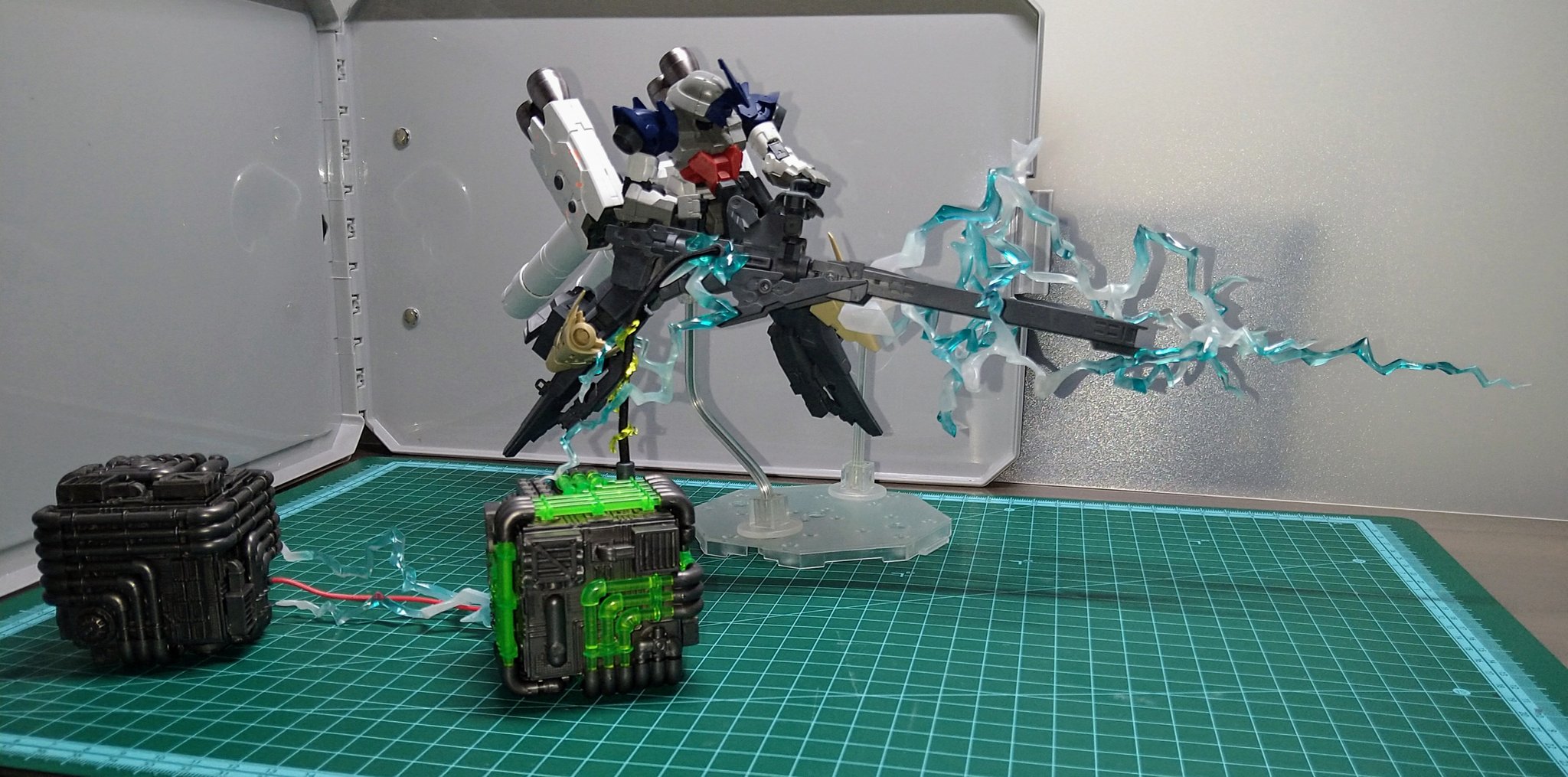 木のぬくもり×ゲーム愛 ファンが手作りした「木製スーファミ」が