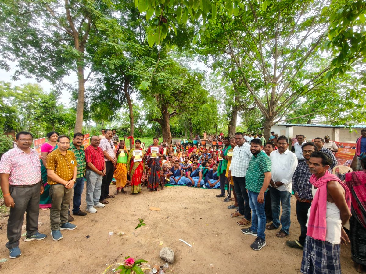 BIKAS BAHAN YATRA AT MANUPALI GP, KASURBANDH GP AND KHALIAPALI GP UNDER BOUDH BLOCK ON DT.16.06.25
<a href="/CMO_Odisha/">CMO Odisha</a> @prdw_odisha <a href="/dmboudh/">Collector Boudh</a> @zpboudh
#BikashBahanYatra #OneYearOfMohanMajhi​ #BarshaEkUpalabdhiAnek #OneYearOfSushasan​ #LokankaSarkar #BikashitaOdishaBikashitaBharat