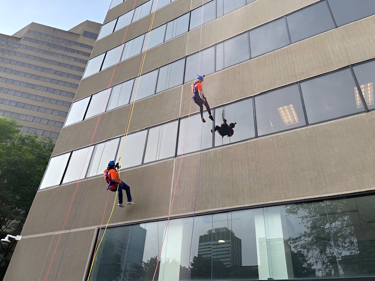 SkyClimberLLC's tweet photo. We were proud to support @GracehavenOTF for the 10th year at #OverTheEdge this past Friday. 8 Sky Climber team members rappelled to help raise $250K for survivors of trafficking. Grateful to stand with this cause.
🔗 https://t.co/3m1Z9ULRsS
#Gracehaven #Community https://t.co/n83wrT0y23