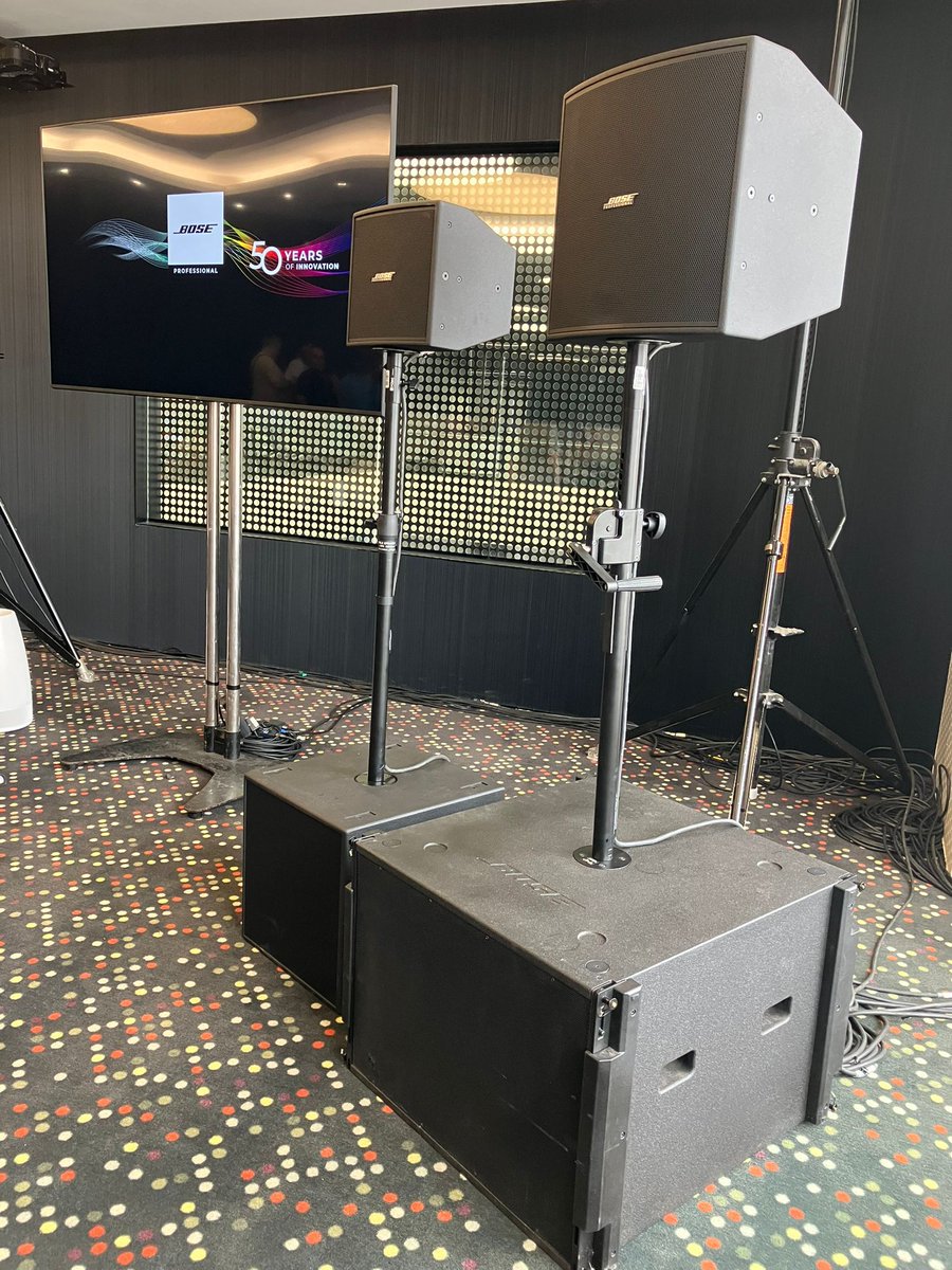 El pasado viernes asistimos a a la presentación de las novedades de Bose Professional, en una jornada técnica organizada por Gaplasa PRO.

Seguimos apostando 🚀por la formación continua y el conocimiento técnico como base para ofrecer las mejores soluciones a nuestros clientes.