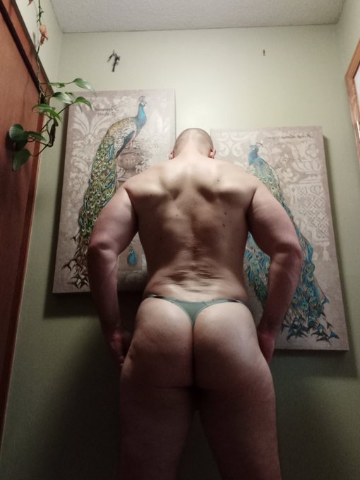 Watch Primaltime's leaked NSFW photo on TwXstars