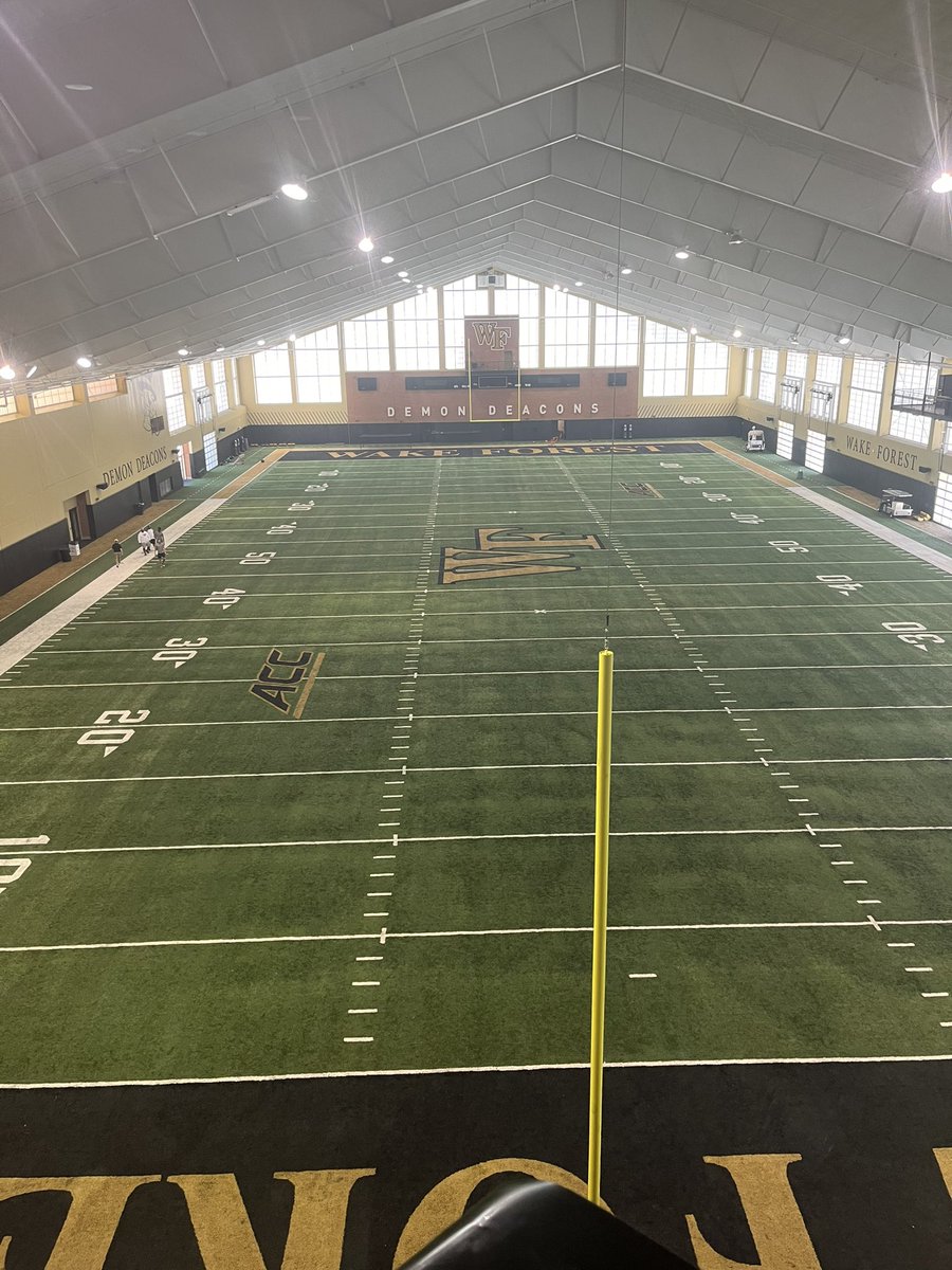 JayStoke26's tweet image. Excited to get to work with @WakeFB later day. #GoDeacs @CoachRyanCole @CoachDickert @tbarragan5 @bason_k