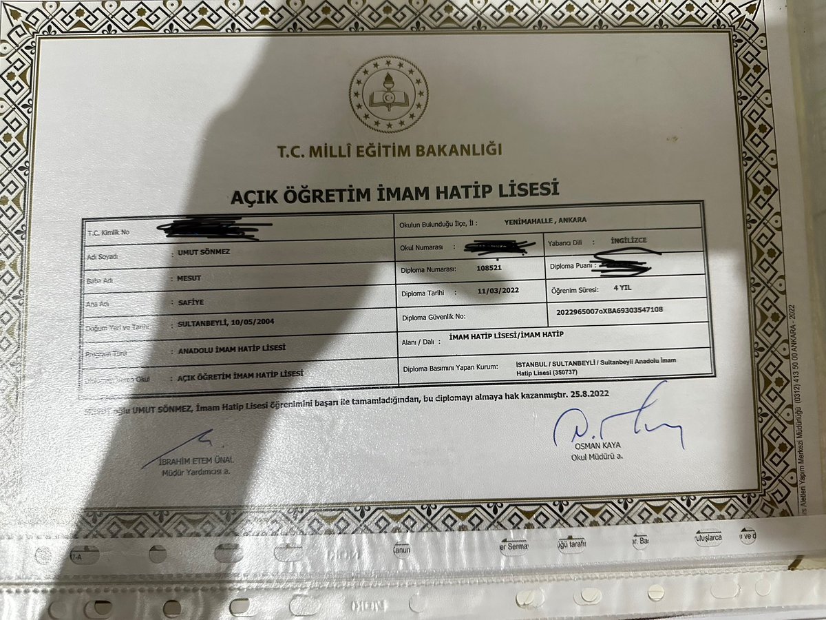 icbumut's tweet photo. @azraikra3737 @Muhammetkrkvs @ozmnsule @kasciogluiho @meb_ogm @meb_dinogretimi @yilmaznazif @Sultanbeyli_MEM Geceye saygılarımla,teşekkür ederim… 🙃 https://t.co/XmGneS5IDE