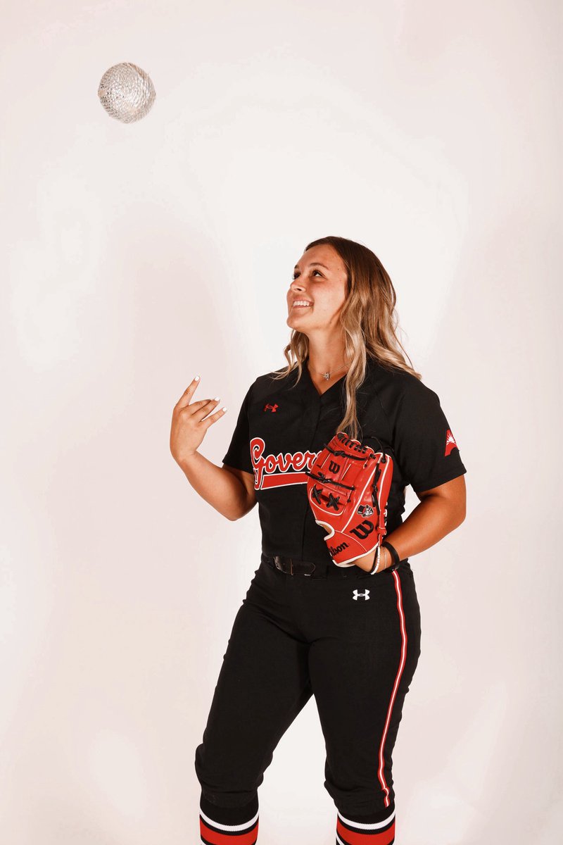 emilee baker tweet media