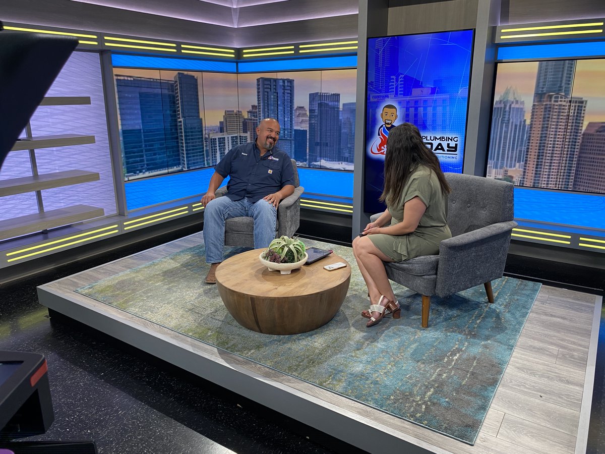 weareaustin's tweet image. The CBS Austin "Cash for Kindness" campaign is on a mission to spotlight everyday Austinites who are making a significant impact in their community.
Watch the full segment and nominate your everyday hero here: bit.ly/4mV9tau