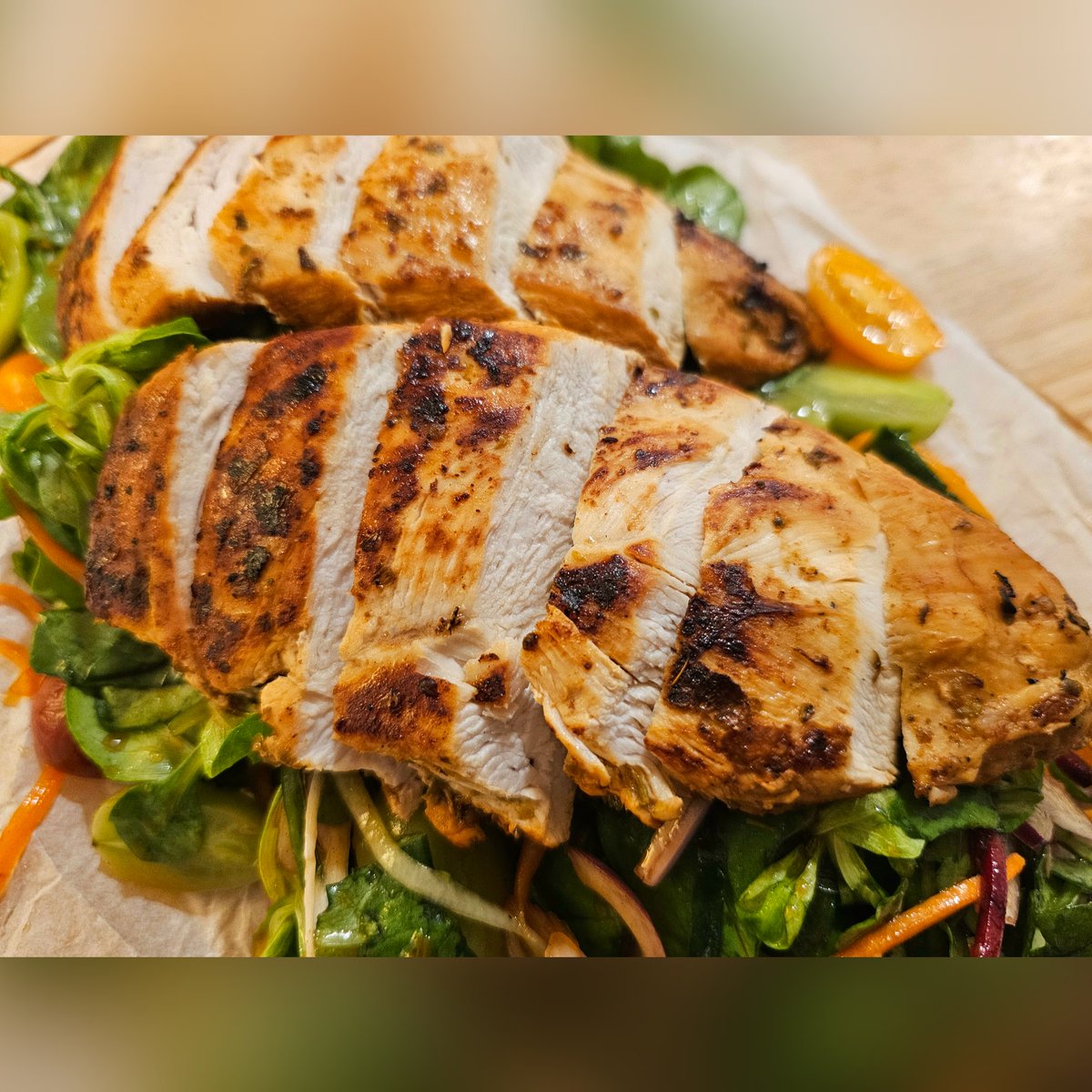 Warm chicken salad, with pan-fried chicken breast and a salad of heirloom baby tomatoes with a spicy <a href="/TABASCO/">TABASCO® Brand</a> sriracha vinaigrette. 
#food