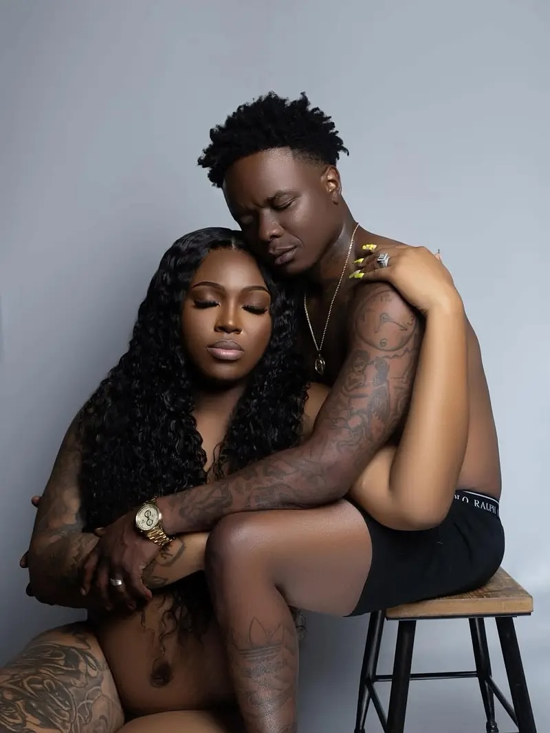 Gistlovers.blog1 tweet media