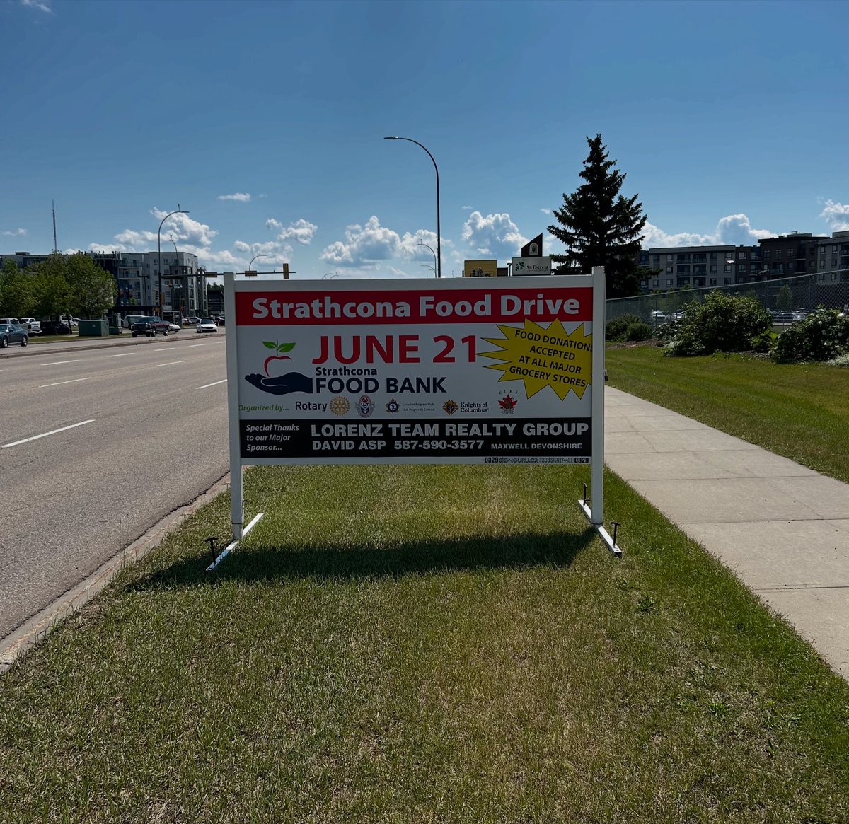 Strathcona Food Bank (@strathconafb) on Twitter photo The signs are out! 
This one is on Sherwood Drive across from the mall. 
Comment below and let us know where you have seen a sign! And tell us which sponsor is listed on the sign ❤️❤️
Donations received at all major grocery stores.
#shpk
#strathco
#foodsecurity The signs are out! 
This one is on Sherwood Drive across from the mall. 
Comment below and let us know where you have seen a sign! And tell us which sponsor is listed on the sign ❤️❤️
Donations received at all major grocery stores.
#shpk
#strathco
#foodsecurity