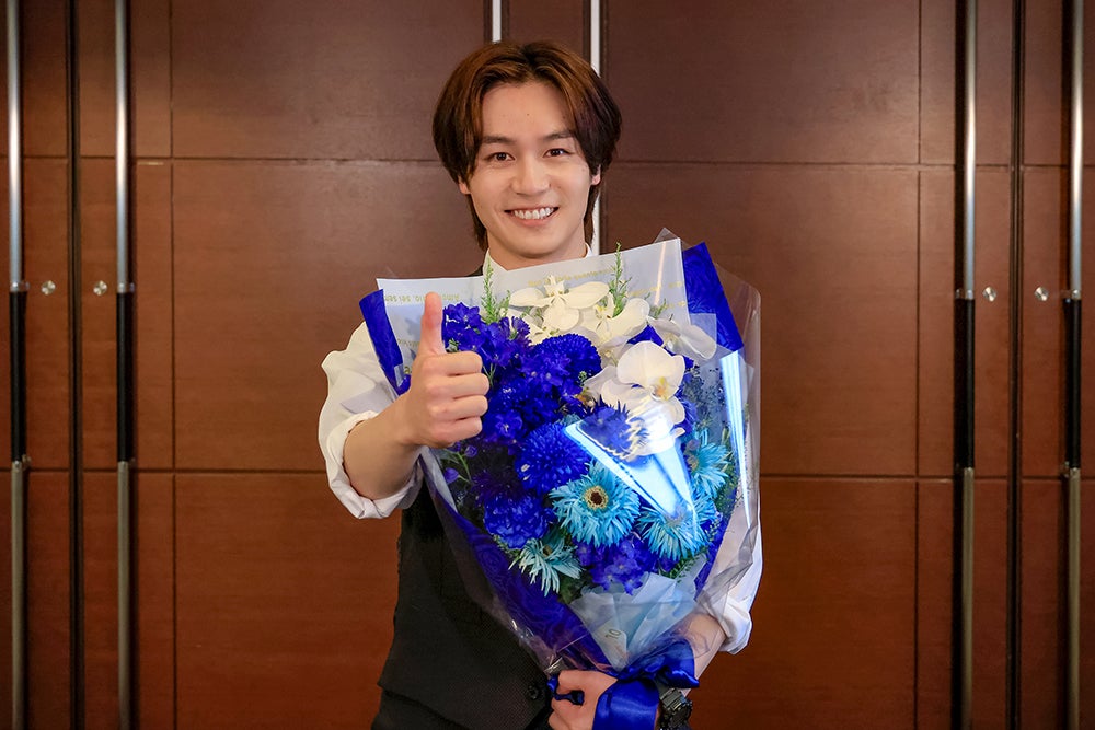 modelpress's tweet image. Travis Japan松田元太「人事の人見」撮了
初の地上波ゴールデン帯主演作完走に感慨
mdpr.jp/drama/4588484

オールアップ時、松田は「やったぞー！」と雄たけび。「頑張ってくれてありがとう！」という声掛けに「泣いちゃうってー！」と目を潤ませる場面もあった。

#人事の人見 @jinji_no_hitomi