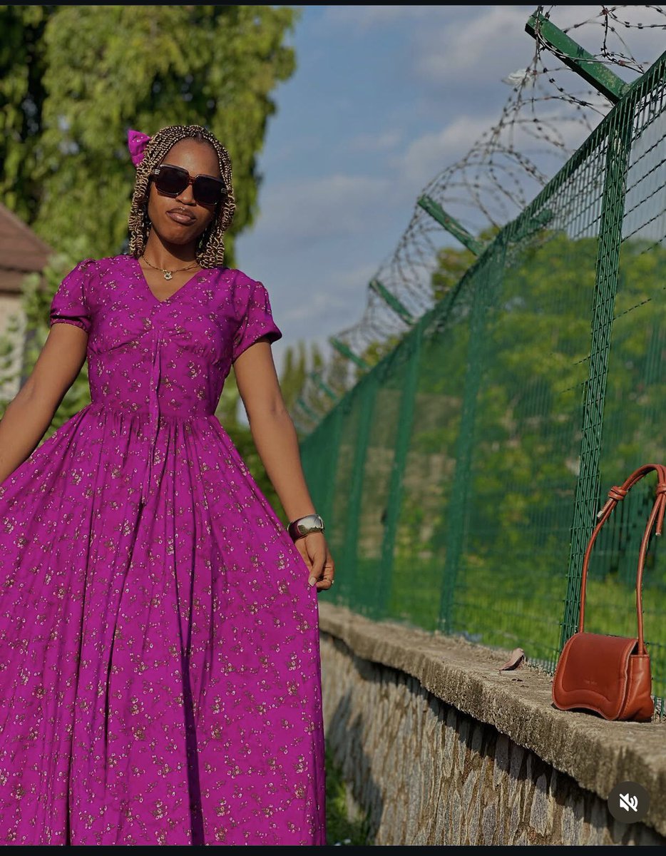 POV: i make really pretty sun dresses🌼🤍

just take a look at these gorgeousness🥹!