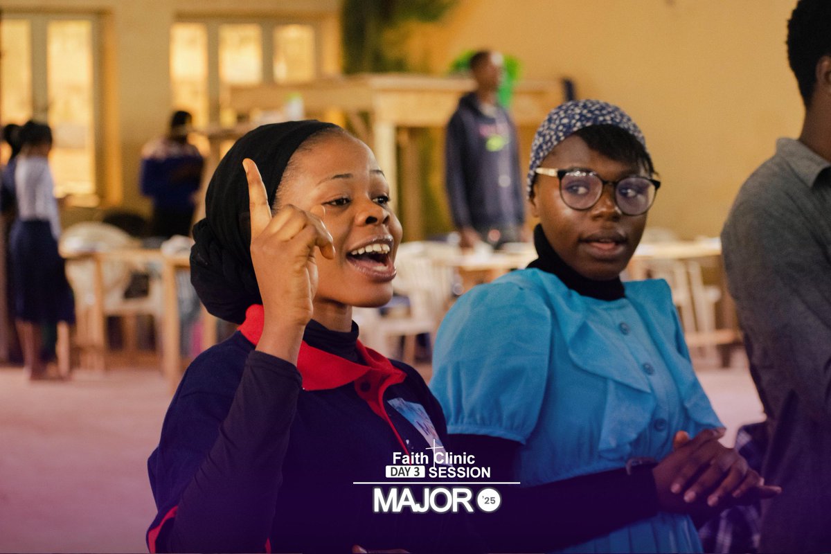 onweikechukwu17's tweet photo. This Year Zonal campus conference was great
God was with us from day 1 of the program
Altars were broken
Sinners saved
Prophecies declared
Miracles galore
Major25 was a great conference indeed
May God bless our leaders for organizing this great conference
#dlcf #major25 https://t.co/ApGLyx86Uy