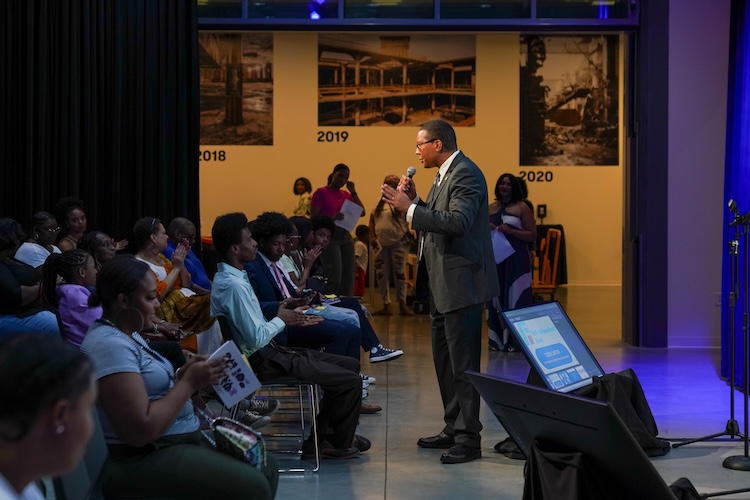 #FirstIndependenceBank was proud to sponsor the 2025 FATE Student Showcase with <a href="/MERITGoodness/">Merit</a>!

From bold pitches to fashion reveals, Detroit’s youth showed brilliance, confidence &amp; purpose. 

Honored to support their journey! 💡✨

#NextGen #DetroitYouth #FATEProgram