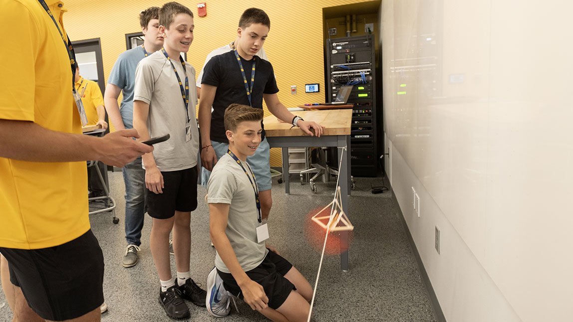 NDengineering's tweet image. 🚀 Last week, the Engineering Innovation Hub welcomed local high schoolers for a free, week-long Engineering Exploration Camp! 🏎️🏗️
From bridge builds to air cannons to RC cars &amp;amp; more, students tackled hands-on projects and explored how engineers think &amp;amp; create. 💡🔧