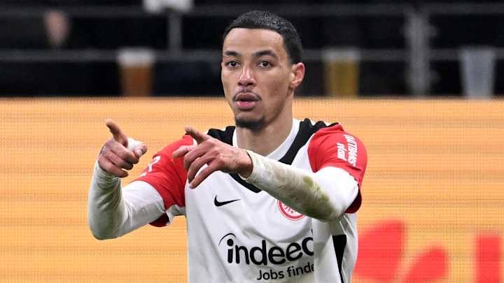 🎖️| <a href="/FabrizioRomano/">Fabrizio Romano</a>: Hugo Ekitike is a concrete target for Liverpool.