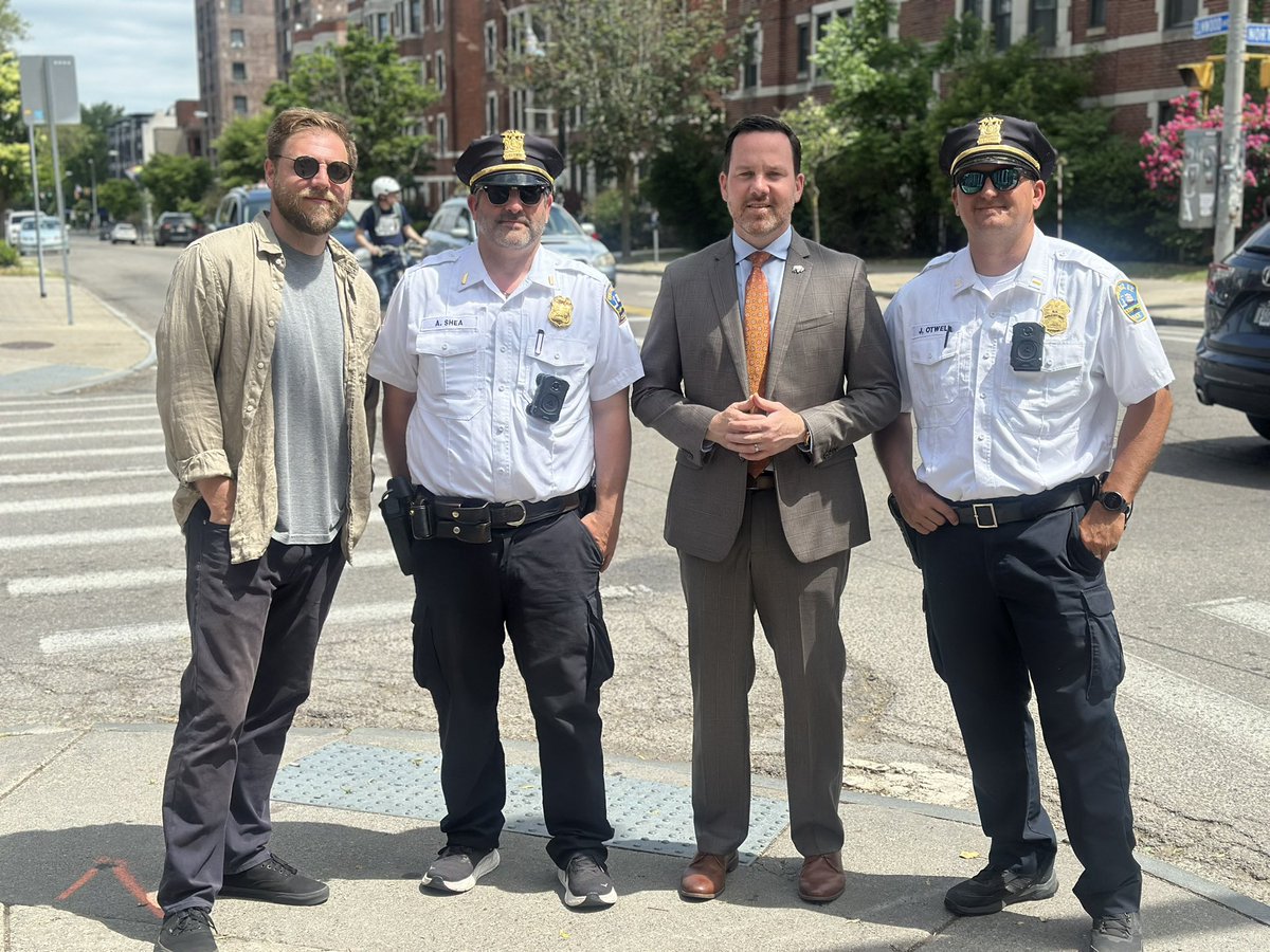 MayorScanlon's tweet photo. It was great to welcome @BuffaloNYPolice Foot Patrol Integration Unit researcher Jake Monaghan, Assistant Professor of Philosophy at the University of Southern California, to Buffalo today to walk with our officers in Allentown and see the program firsthand.

Professor Monaghan is part of the research team involved in the development and implementation of the data and survey component of the program.

I want to thank our higher education partners, along with the dedicated men and women of the Foot Patrol Integration Unit and the entire Buffalo Police Department, for their commitment and partnership in implementing this historic initiative.