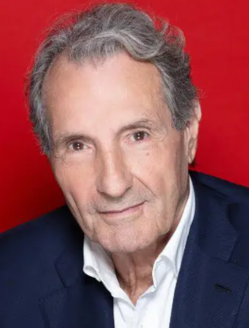 Demain (Mardi), c'est <a href="/louis_aliot/">Louis Aliot</a> qui sera l'invité de <a href="/JJBourdin_off/">Jean-Jacques Bourdin</a> à 8H30 en direct sur #SudRadio. mediasinfosblog.wordpress.com