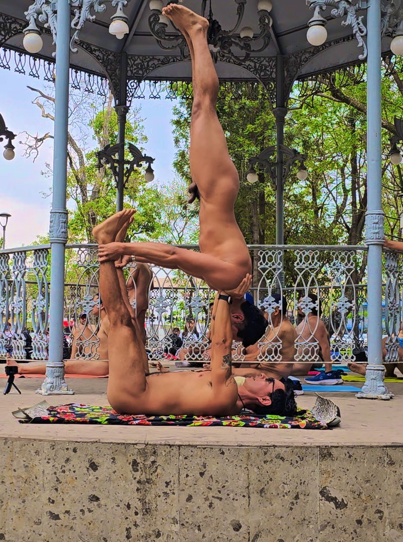 TallandRaw (@tall_n_raw) on Twitter photo Unclothed and unfilteredโthis is what real balance feels like โ๏ธ๐ฟ
<a href="/_Hector_Mtz/">Hector Martinez</a> Unclothed and unfilteredโthis is what real balance feels like โ๏ธ๐ฟ
<a href="/_Hector_Mtz/">Hector Martinez</a>
