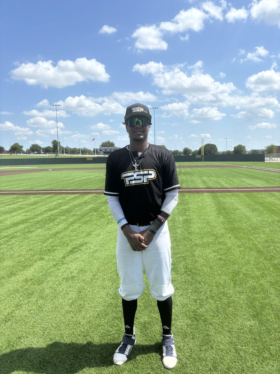 Five Tool Collegiate (@fivetoolcollege) on Twitter photo F: <a href="/FarmhouseSP/">FarmHouse Sports Performance</a> 9, Diamond Prospects Collegiate 8
PoG: <a href="/AbrahamF3439/">Abraham Fortis</a> 2-2, HR, 3 RBI, R
Notable: <a href="/JLucero_4/">Jeremiah Lucero</a> 2-2, 2B, RBI F: <a href="/FarmhouseSP/">FarmHouse Sports Performance</a> 9, Diamond Prospects Collegiate 8
PoG: <a href="/AbrahamF3439/">Abraham Fortis</a> 2-2, HR, 3 RBI, R
Notable: <a href="/JLucero_4/">Jeremiah Lucero</a> 2-2, 2B, RBI