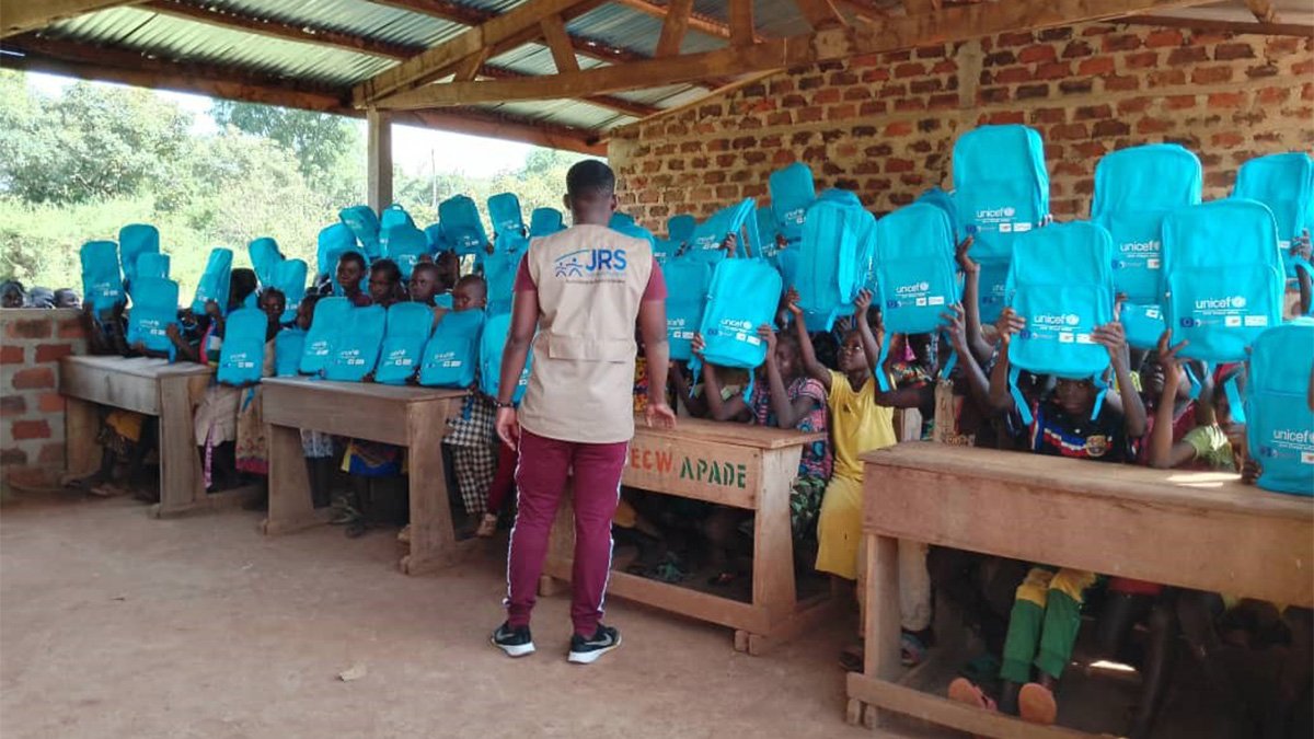jrsWaf's tweet image. #AfricanChildDay2025
🌍On this World African Child Day 2025, we honor every child as a beacon of hope. JRS is committed to #ChildProtection, inclusive #Education, and supporting schooling initiatives in West Africa & the Great Lakes.
Together, let’s build brighter futures!
#JRS