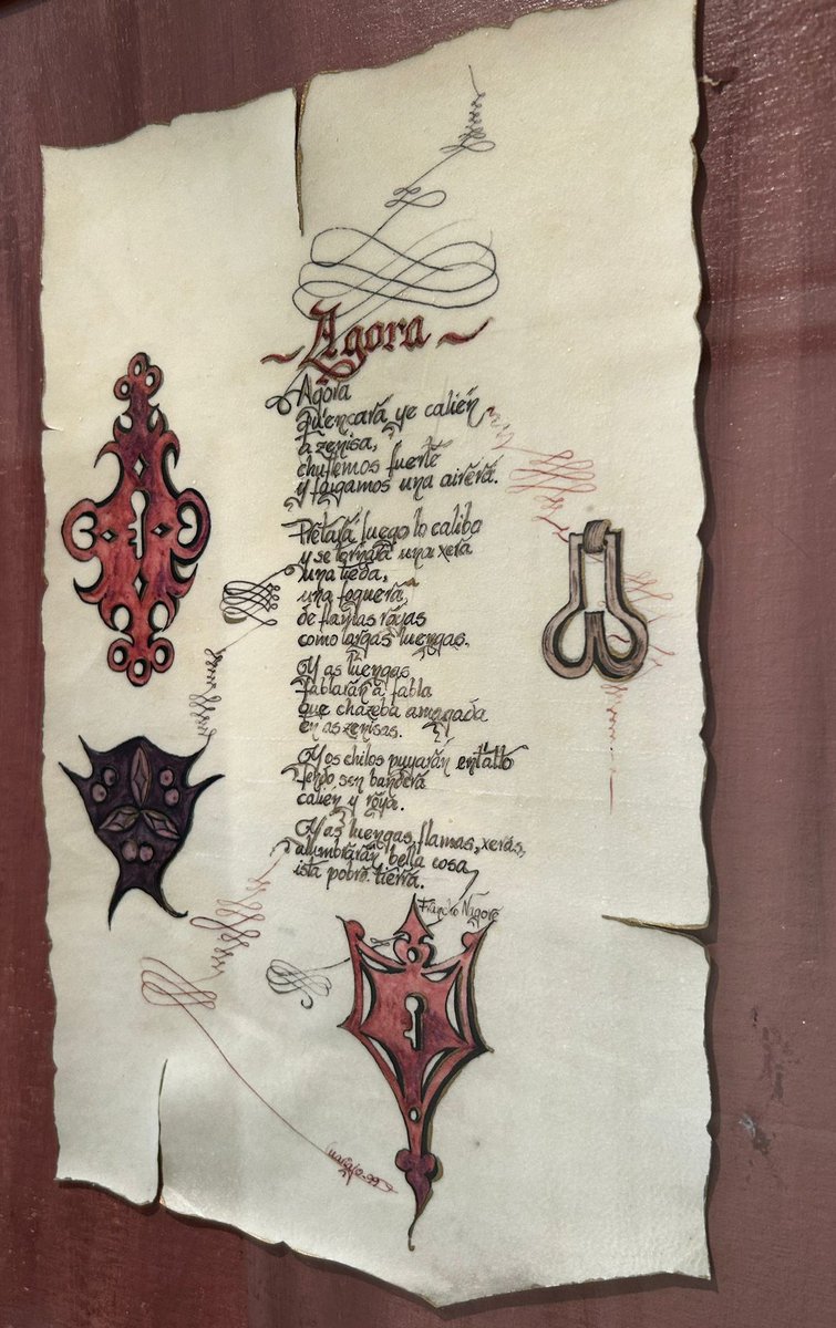 En casa nuestra os pais mios  tienen penchau este poema de Francho Nagore que me fa asaber-lo  goyo. Anque la cenisa ya no siga tant calient, habremos de continar bufando pa que lo calibo no s'amorte de tot.