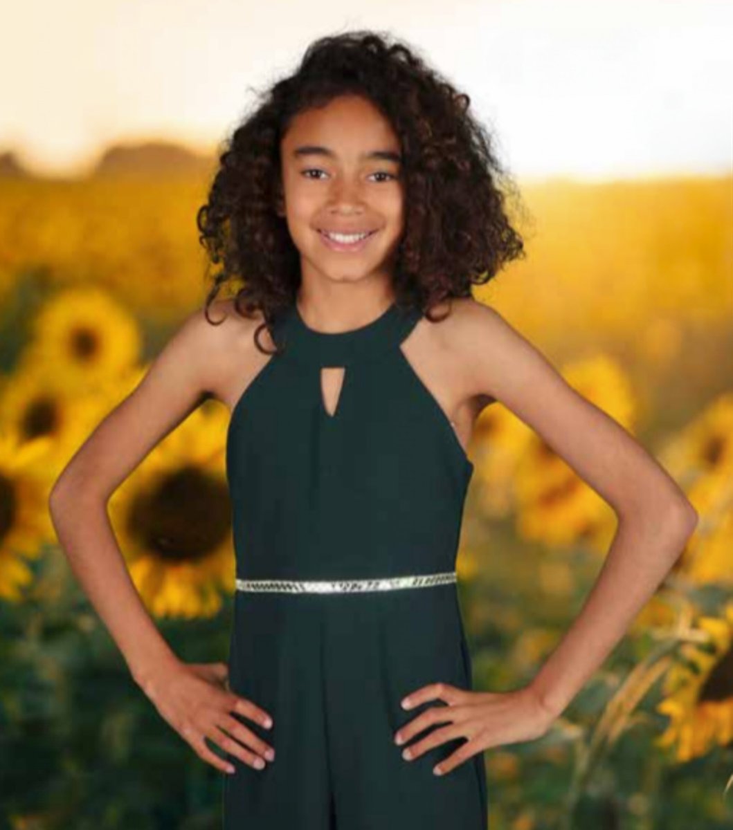 Albuquerque Academy (@albacademy) on Twitter photo You can catch Mira '30 in La Bohème at the <a href="/santafeopera/">Santa Fe Opera 🌈⚡️🌵 open-air opera #SantaFeOpera</a> this summer! Read about her musical talent and many other interests here:
flipsnack.com/C77CCFBBDC9/ju…
#AlbuquerqueAcademy #AcademyInMotion You can catch Mira '30 in La Bohème at the <a href="/santafeopera/">Santa Fe Opera 🌈⚡️🌵 open-air opera #SantaFeOpera</a> this summer! Read about her musical talent and many other interests here:
flipsnack.com/C77CCFBBDC9/ju…
#AlbuquerqueAcademy #AcademyInMotion