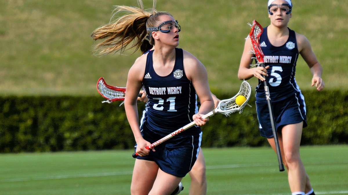Great to see former Titan Lexie Kinmond back playing. She is the all-time point scorer in Titan history with 281 as well as the school record holder with 127 assists and 4th with 154 goals! #DetroitsCollegeTeam #TitanForLife ⚔️🥍

Read Full Story ➡️ ptbotoday.ca/2025/06/13/pas…